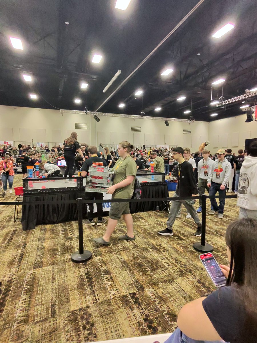 AimHighHawks's tweet photo. 🤖Robotics Team News🤖

The current robotics season reached its exciting conclusion at the Kalahari Resort in Sandusky, OH. This year’s project pushed the boundaries of the team’s technical capabilities, resulting in one of the most sophisticated machines they have ever produced. https://t.co/gSVQohDfNv