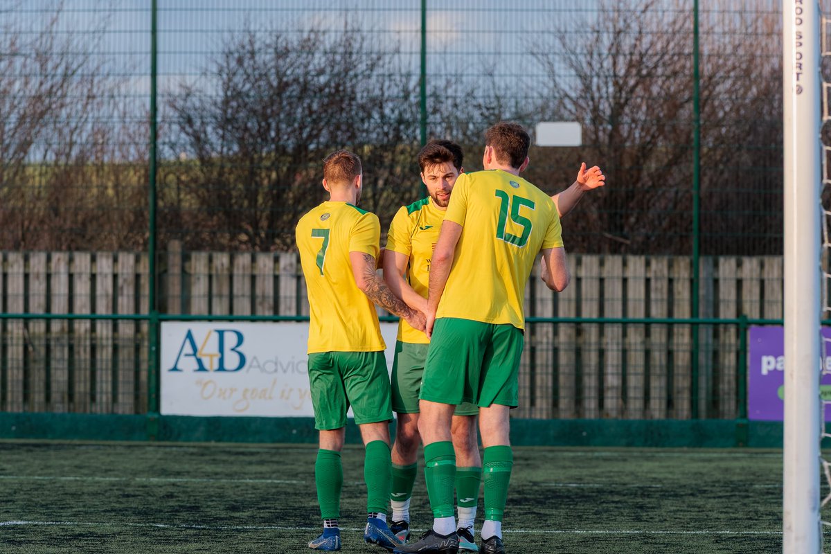 Kyle Davis tweet media