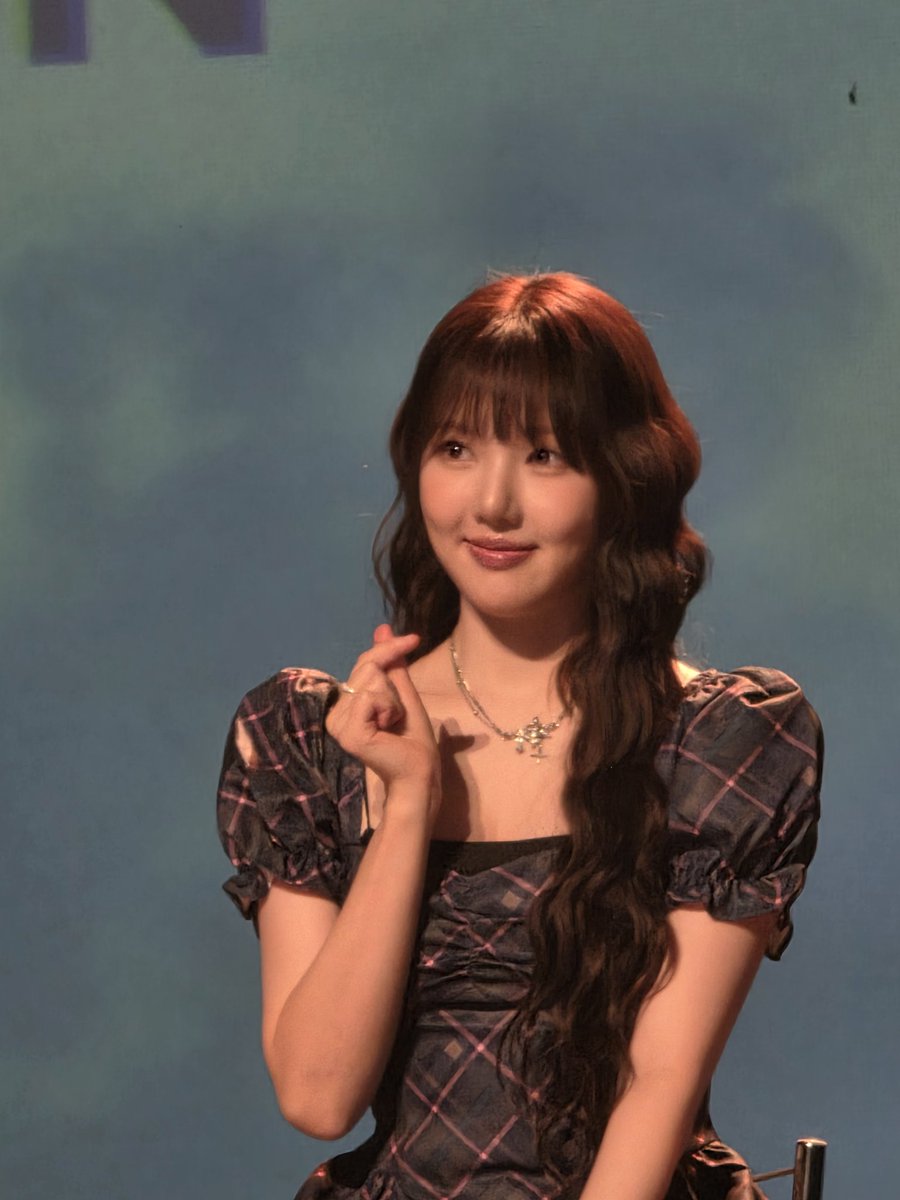 Kcosmicrs's tweet photo. Yerin, minha boneca, minha princesa! Você sempre será muito amada aqui no RS, assim como o GFRIEND ❤️ https://t.co/KIEFeOHZLv