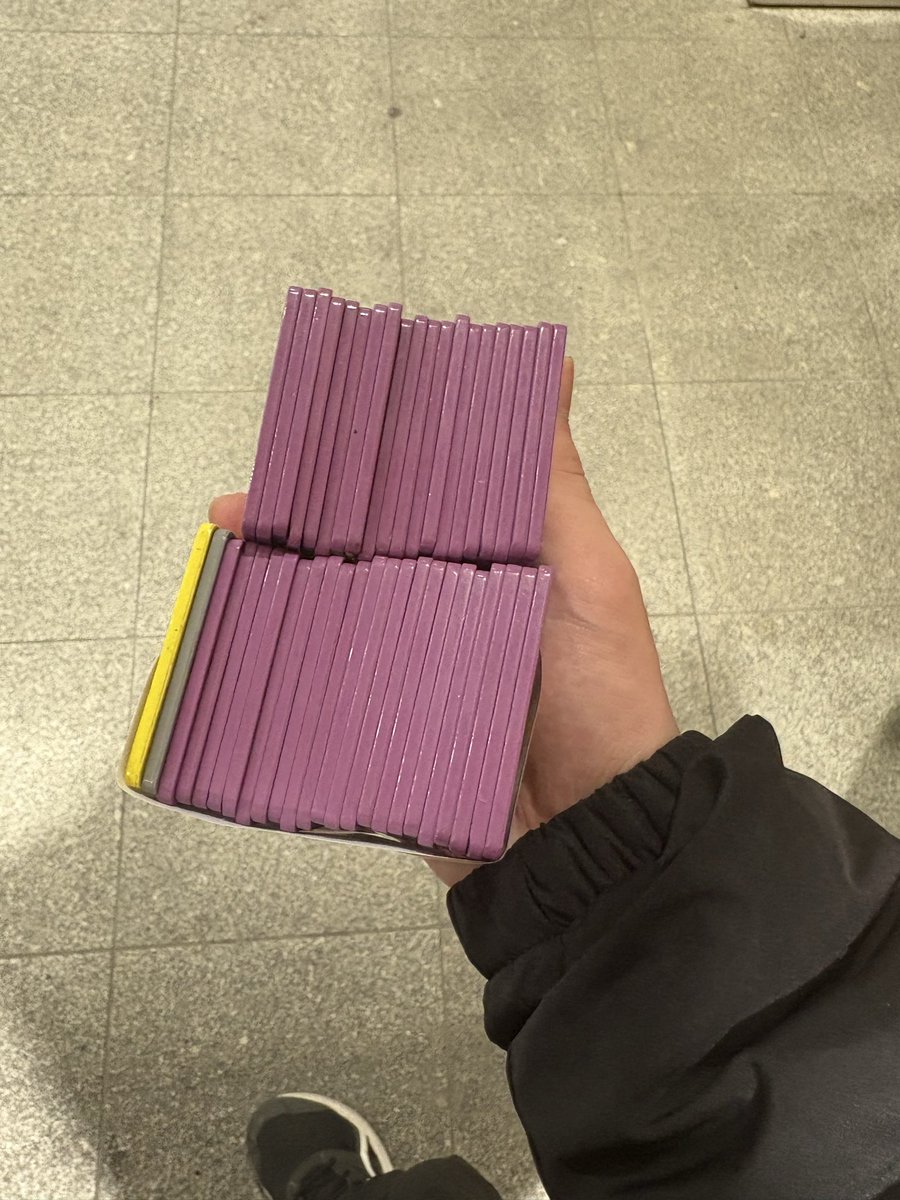 Wolf_Fallguy's tweet photo. ぶっ壊れた瞬間 https://t.co/R56c3y5M7D