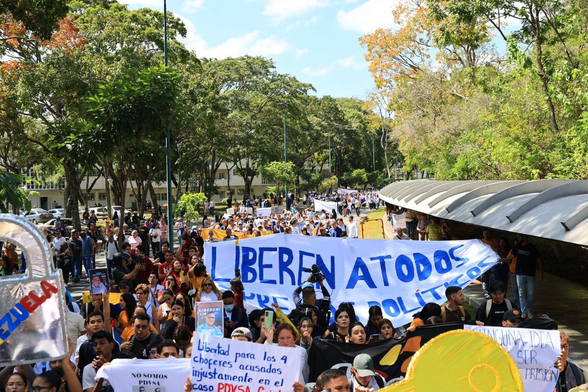 Estudiantes con Vzla tweet media