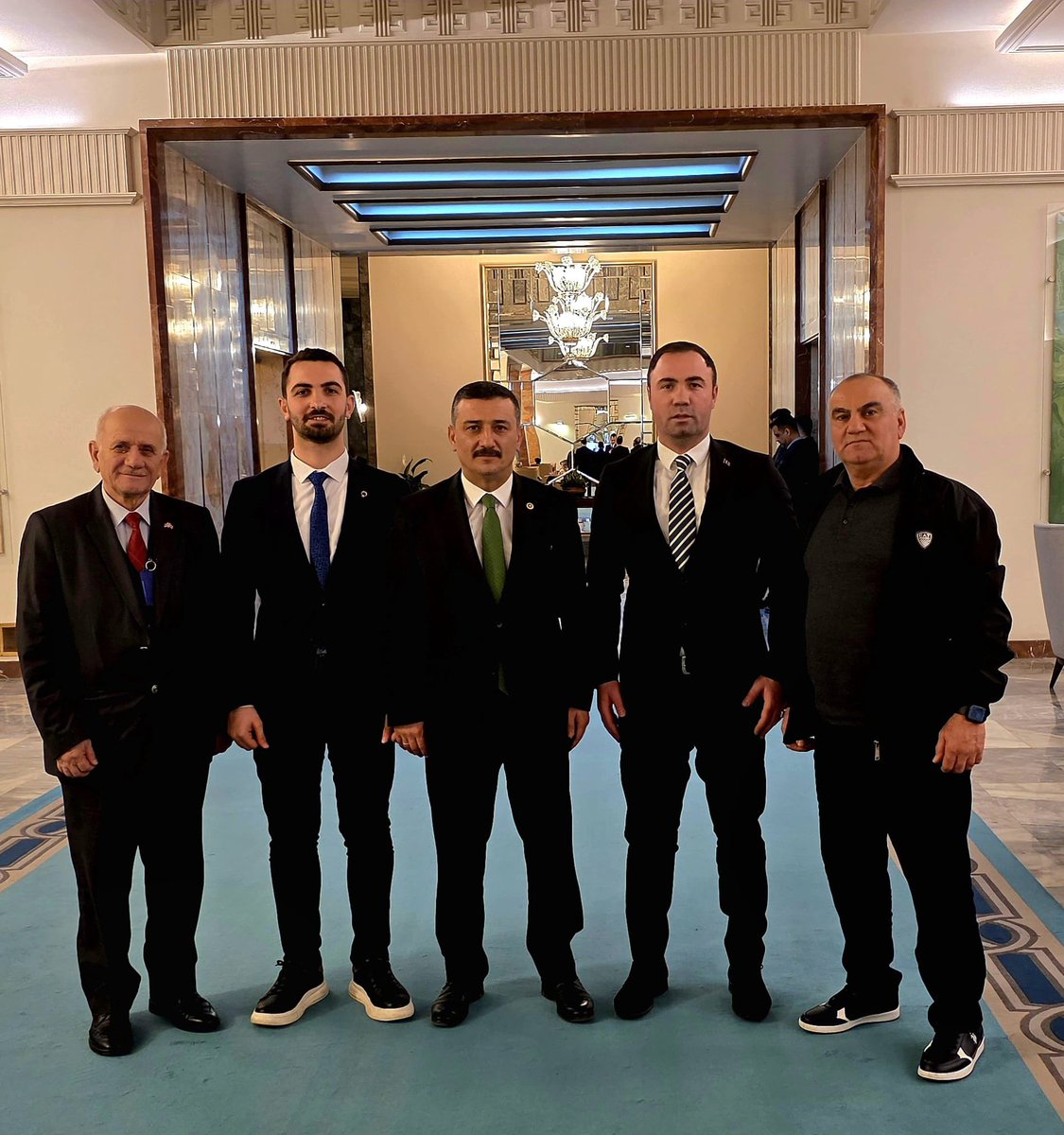 Ahıska Türkleri Federasyonu olarak Kültür ve Turizm Bakan Yardımcısı Sayın Serdar Çam, Önceki dönem Bakanımız Artvin Milletvekili Sayın Faruk Çelik ve Bursa Milletvekili Sayın Yüksel Selçuk Türkoğlu ile bir araya geldik