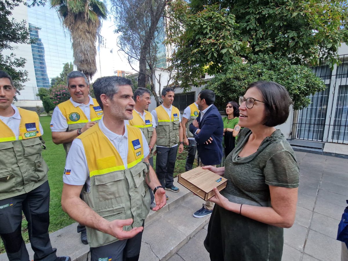 Embajada de España en Chile tweet media