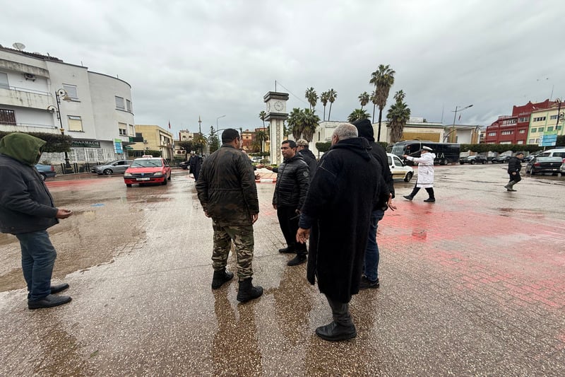 Y_CHOUKRI's tweet photo. #Ksar_ElKébir_Inondations
Exciting developments are unfolding in the field situation in the city of Ksar El Kebir, which has been holding its breath for days. The Moroccan authorities are moving towards a total evacuation of the city due to the floods and torrents threatening it. https://t.co/rnSZCQ2Mdg