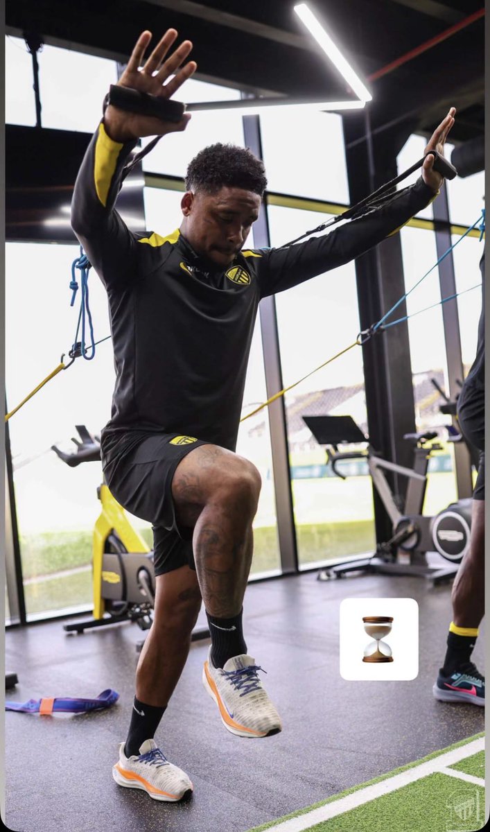 ITTI MANIA - اتي مانيا tweet media