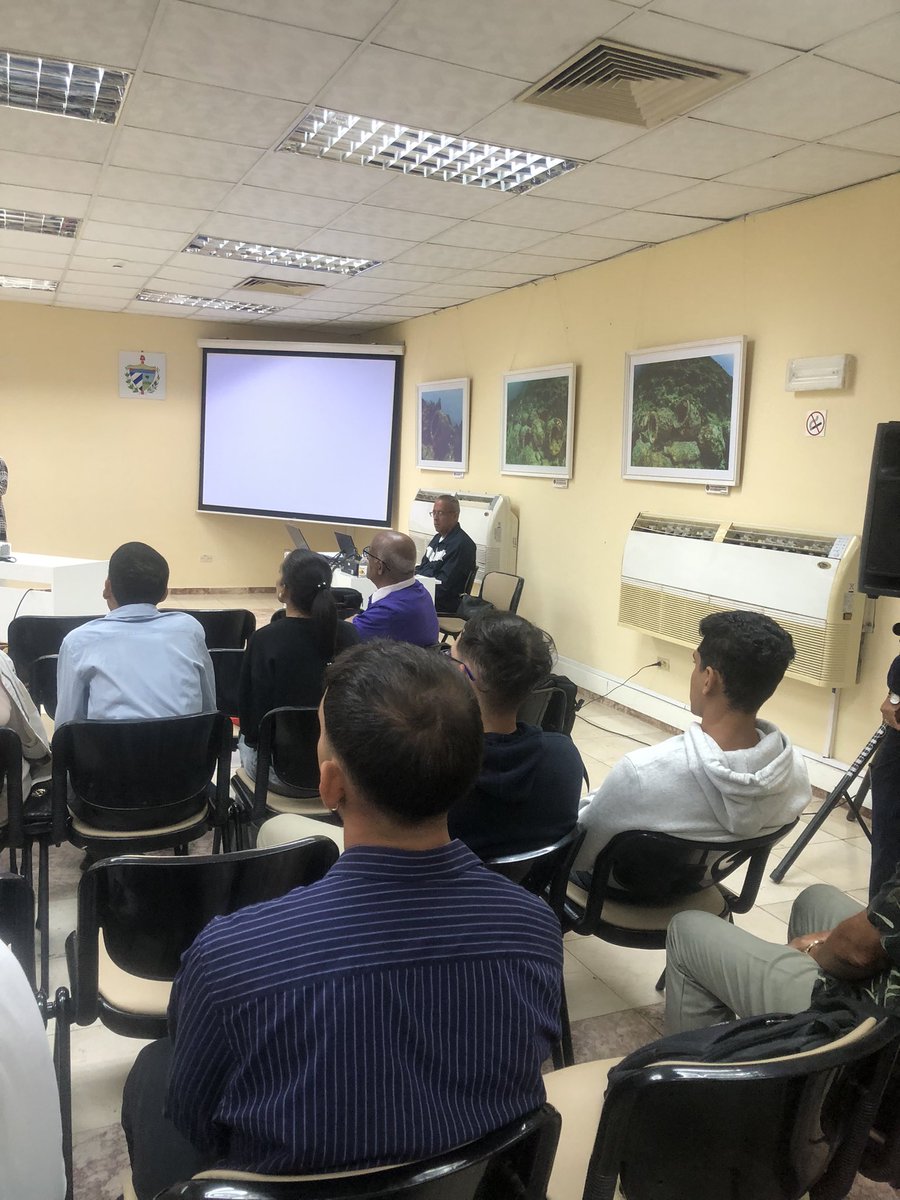 Acto por los 34 años de fundación del Centro Nacional de Investigaciones Sismológicas.Muchas.Contó con la participación de Odesa Fuente por el Partido,el delegado del Citma en la provincia Dr.Alejandro Zapata Balanque y otros invitados. Felicidades a todos sus trabajadores.