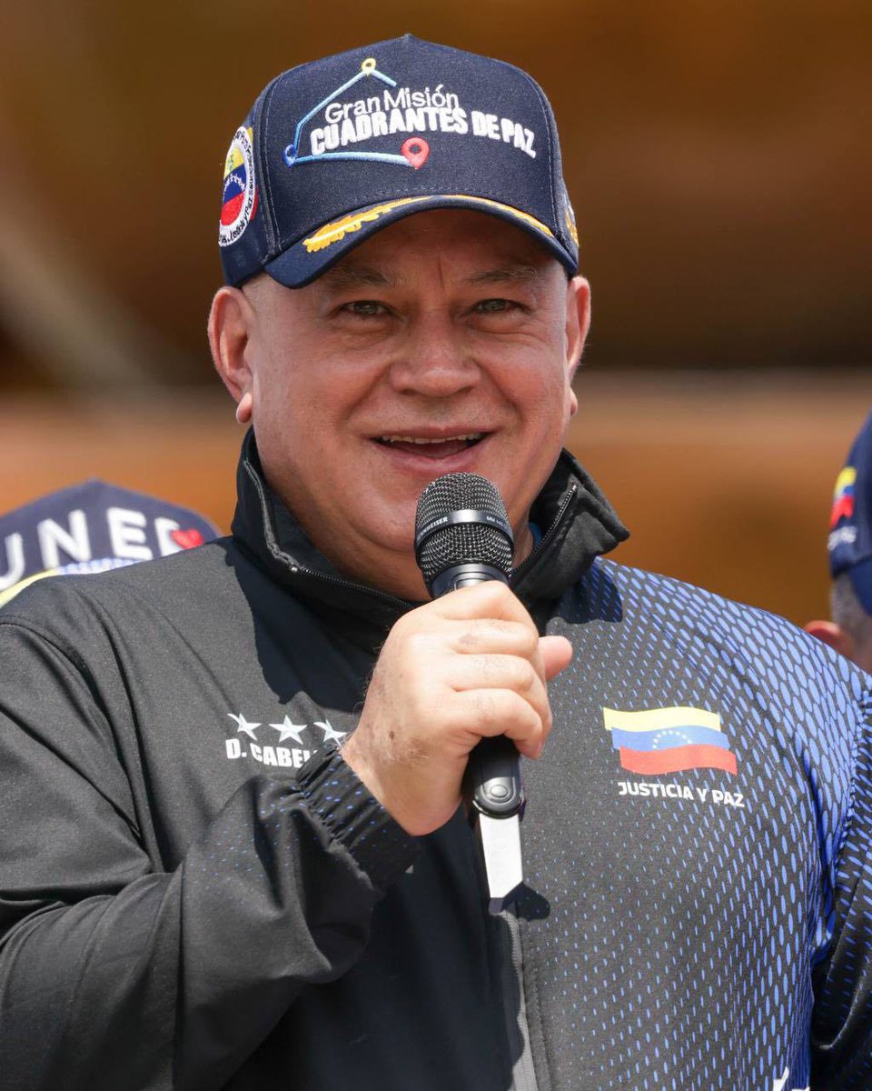 Con el Mazo Dando tweet media