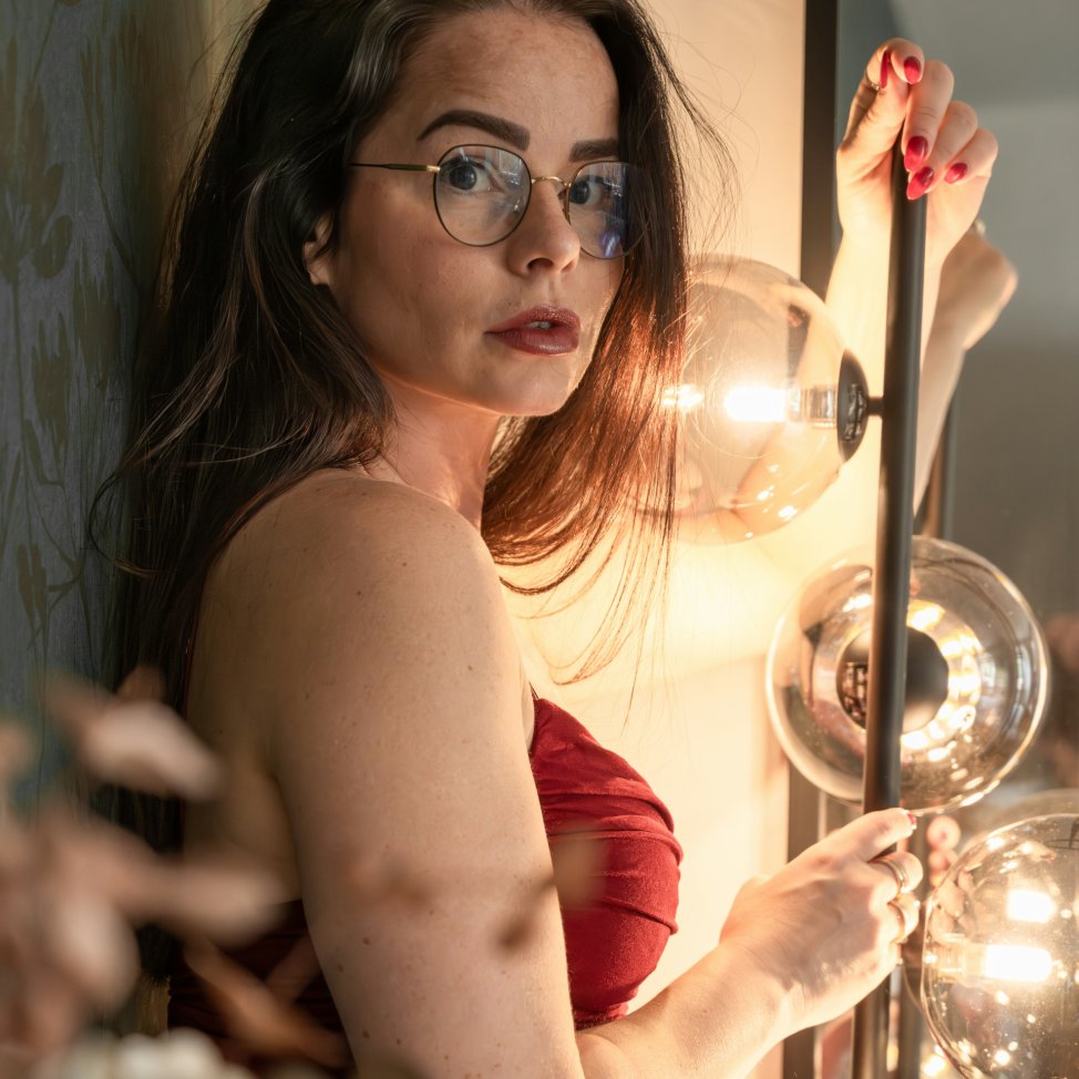 sdcmedia's tweet photo. Dive into the world of hotwifing with our sizzling how-to guide on being a #red-hotwife! 🔥👠 Don't miss out! - https://t.co/OEsLt1xlPW
https://t.co/6iqQwe2mdD #hotwife #howtoguide #hotwifing #highheels Photo by HUSQY _OFFICIAL on Unsplash. https://t.co/NKI5lxARlb