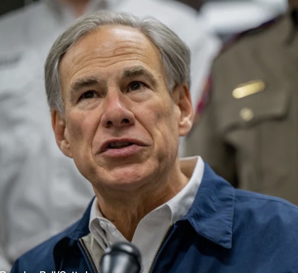 TEXAN VickyU 💜💥🙏🫣 tweet media