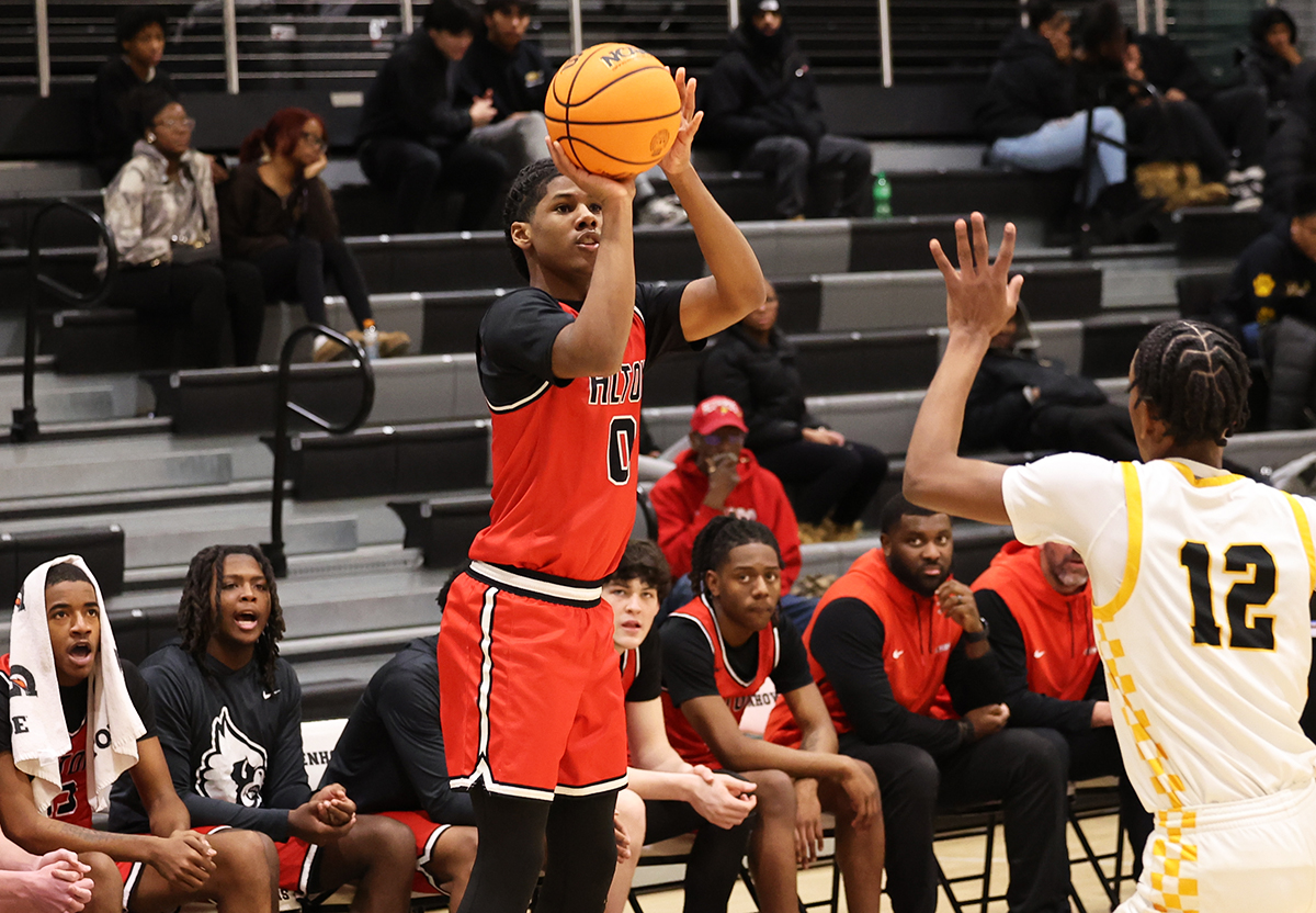 GregShashack's tweet photo. Alton beats Eisenhower, goes on record watch with Semaj Stampley https://t.co/faaGxEnLTd via @altontelegraph https://t.co/uwjPRIAgRv