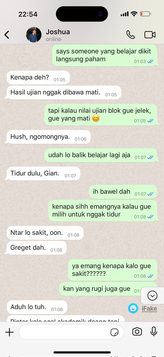 redblushink's tweet photo. #jossgawin few tweets au — gian bilangnya sih dia dan joshua itu adalah academic rivals. tapi, kayaknya, joshua enggak sependapat soal hal itu. https://t.co/oB8XSrX15p