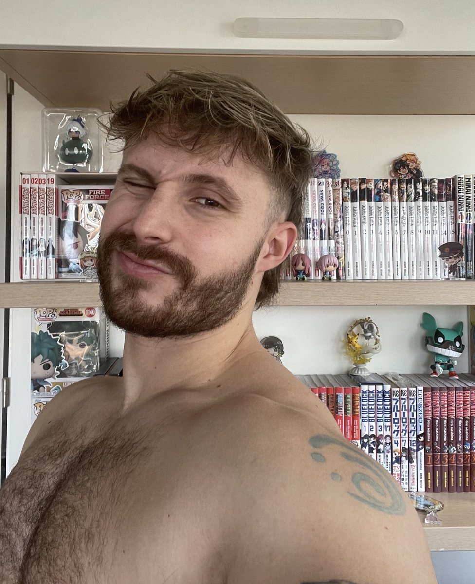 CarlosMorningstar🖤✨ tweet media