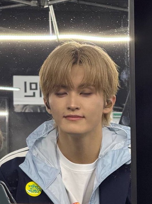 마크 버블 임티 새로 쇼핑해왓나봐
와 진짜 댕댕미미쳤네 어쩜 또 본인같은거 찾아왓어 아이고ㅜㅜ