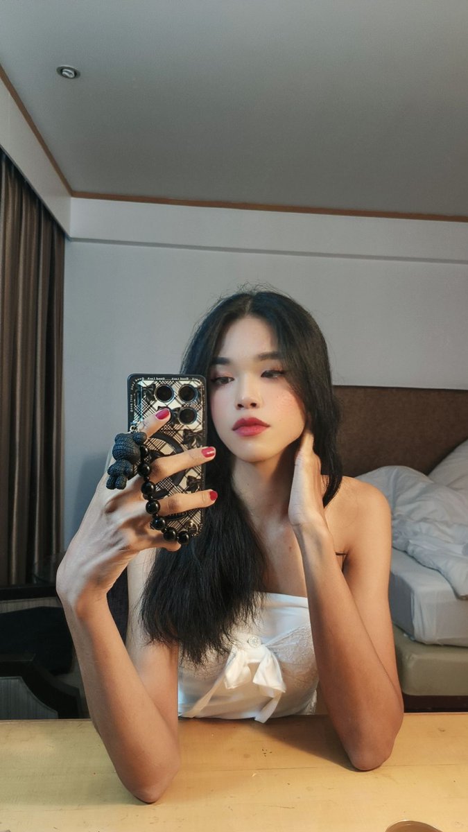 άùм🤍 tweet media