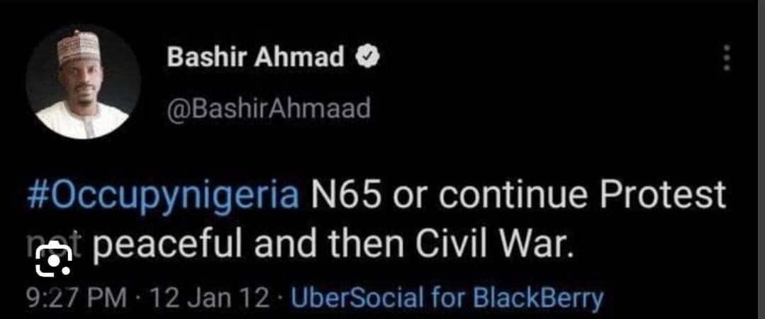 Queen Bee 👑 🐝 tweet media