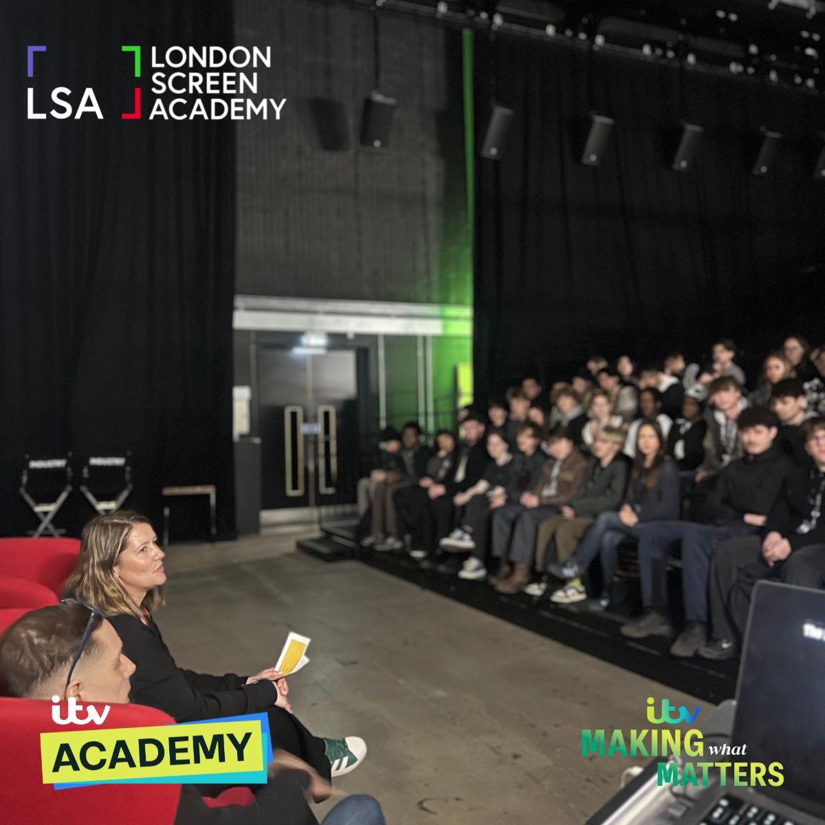 ItvAcademy's tweet photo. What does it take to edit an unscripted TV hit? 📺
Our ‘Reality Check’ project gave @lsatweets students a deep dive into unscripted post-production! Mastering Premiere Pro and editing raw footage from Lifted Ent, they experienced the fast-paced world of pro editing✂️✨ https://t.co/mnapZNLhp0