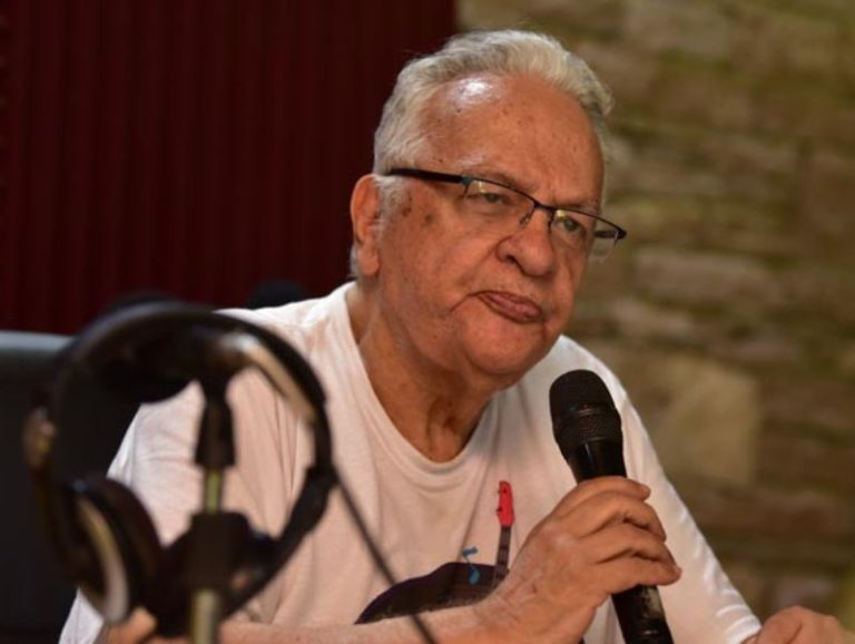 #ÚltimaHora 

Sergio Gallardo, reconocido presentador del exprograma de TV "¿Cómo quedaron? necesita ayuda, tras diagnosticársele cáncer.

Cualquier colaboración puede hacerse efectiva a través de su cuenta de ahorro del Banco Agrícola a nombre de Sergio Enrique Gallardo: