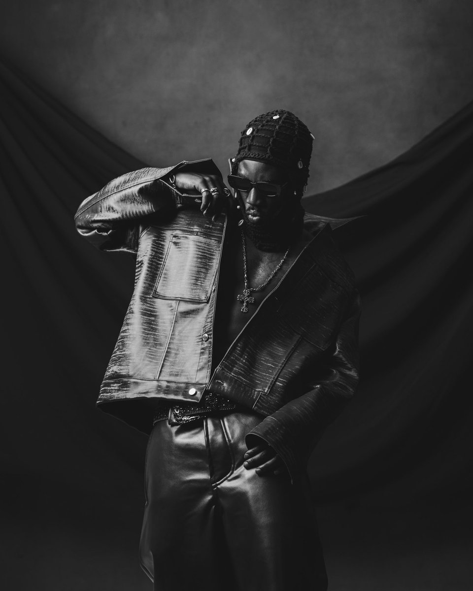 Alhaji Popping Styles 🚨🕺🏾

<a href="/arathejay/">ARATHEJAY</a> 📸