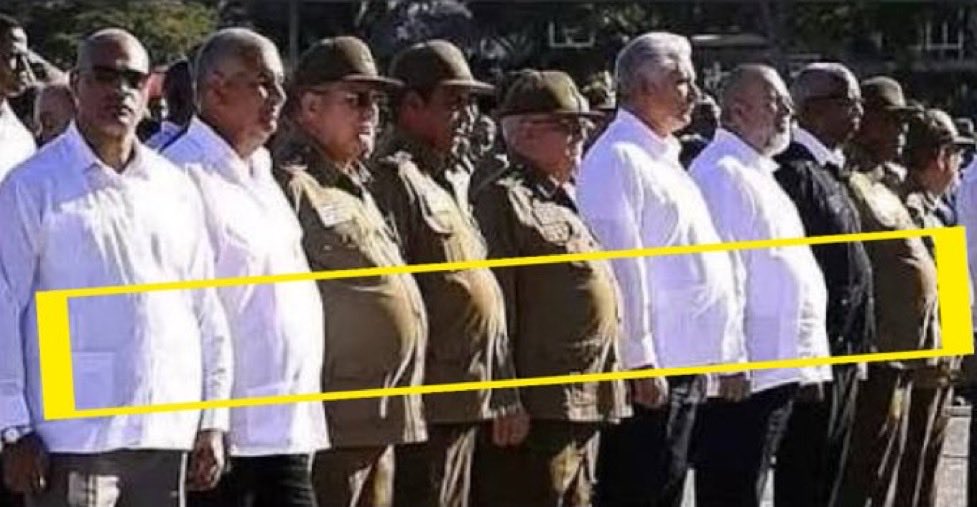 lalohdeza's tweet photo. Mientras el pueblo esta Famelico, estos #JijosDeSiete pueden cagar tres veces al dia y no les baja la timba
#Cuba https://t.co/85OtBP0Wdp