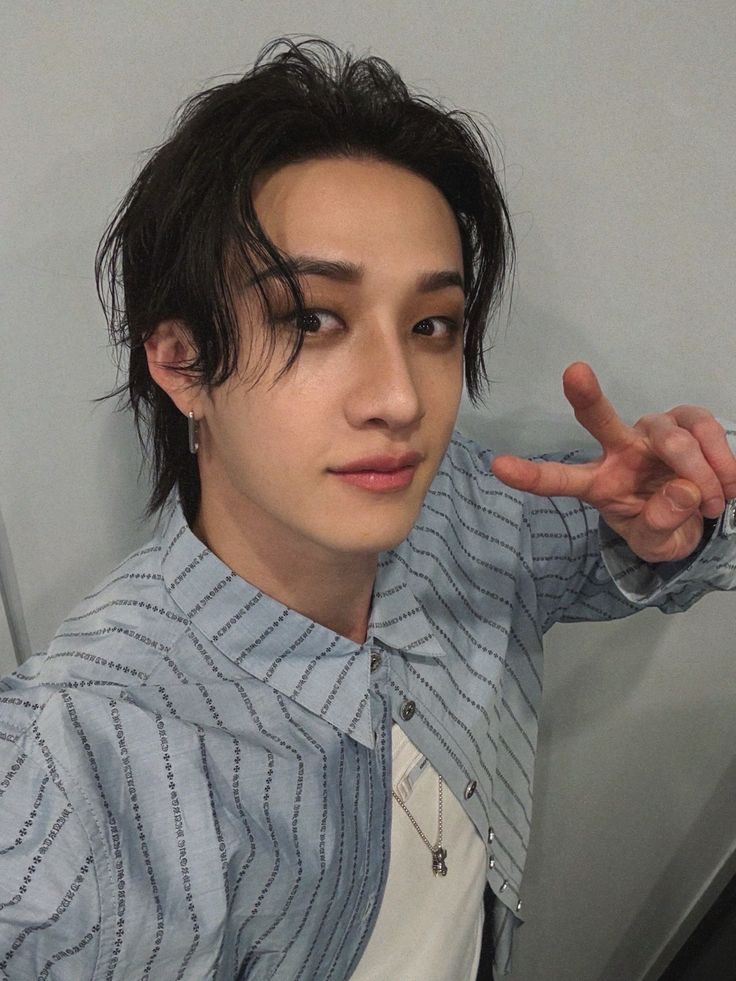 rosa au no 📌 VAI VER O SKZ² E O BTS tweet media