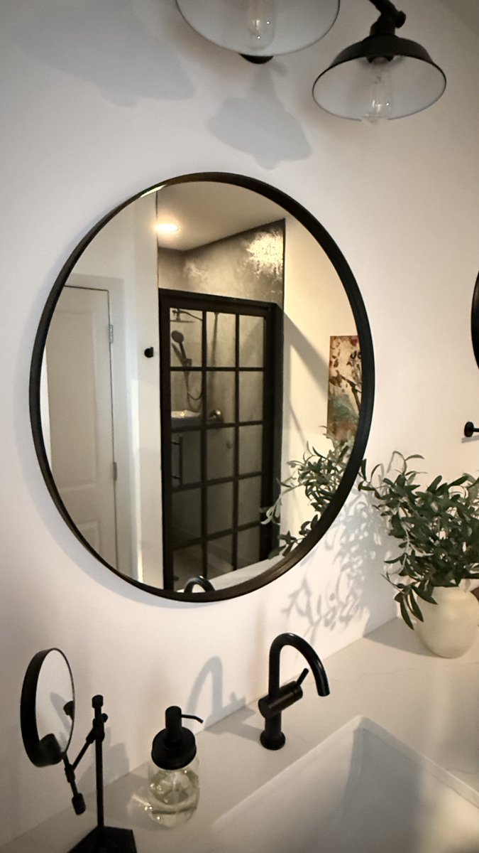 divided.style tweet media