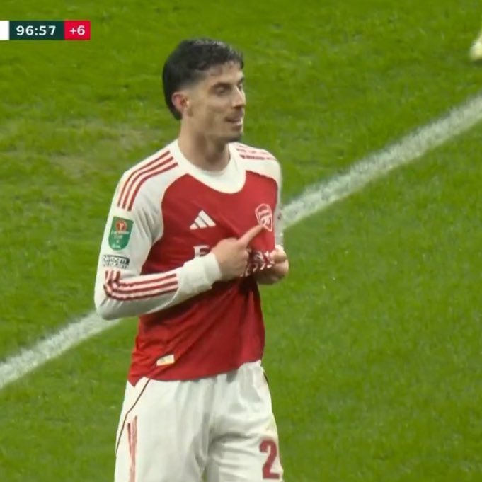 nonewthing's tweet image. Kai Havertz pointing at the badge as he sinks a dying Chelsea in front of the Emirates crowd.

Yeah, this is dominance. Chelsea are an inferior footballing institution.