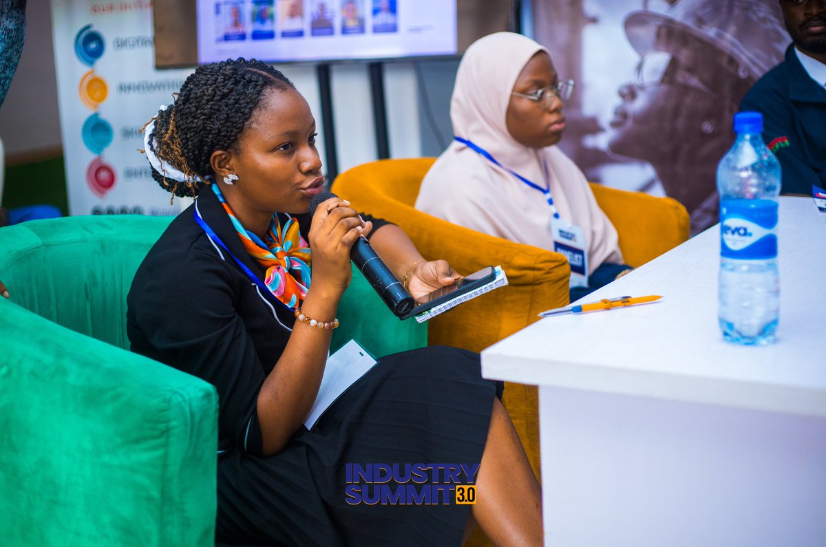 Glory__AI's tweet photo. 🥳
On January 28, I hosted and co-hosted Industry Summit 3.0, handled a panel session end-to-end, and worked behind the scenes as part of the organizing team of @eeess_oauife.

First speaking engagement, real growth, and totally worth it.

Thanks to all contributors!🤗 https://t.co/wPkP2HNtRZ