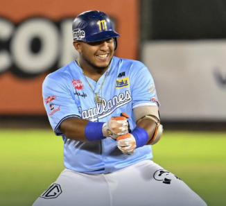 Leandro Cedeño, banca de los Leones del Caracas, es el Jugador Más Valioso de la Gran Final de la LVBP de la temporada 2025-2026. Así está nuestro beisbol, preocupante, sobre todo a nivel de picheo.
Felicitaciones a Leandro, los demás... a trabajar