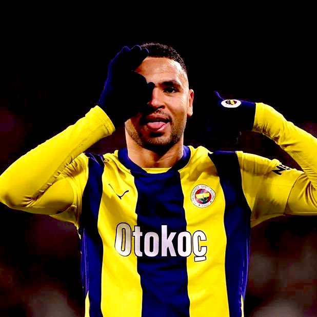 toprakzero's tweet image. 🚨🚨🚨خبر عاجل:

إلغاء صفقة انتقال النصير.