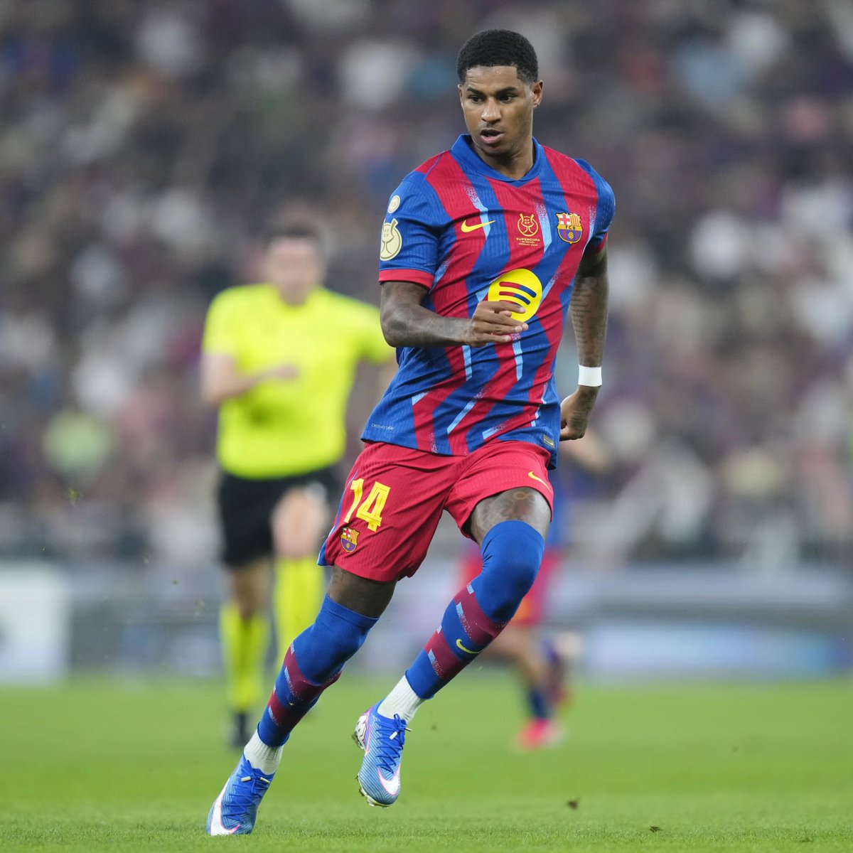 centregoals's tweet image. 🏴󠁧󠁢󠁥󠁮󠁧󠁿💫 Marcus Rashford for Barcelona in all competitions this season:

→ 10 goals
→ 10 assists
→ 20 g/a