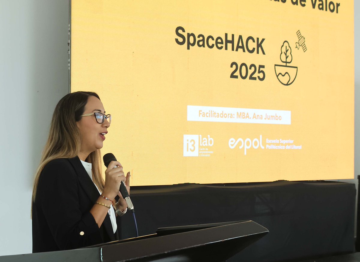 i3lab ESPOL tweet media