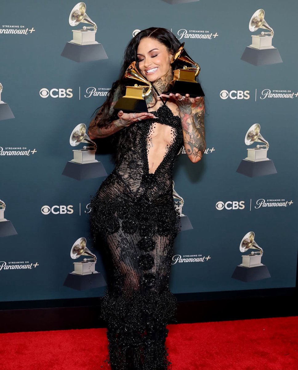 Major congratulations to the artist of my life 🖤  I’ll never get over it.