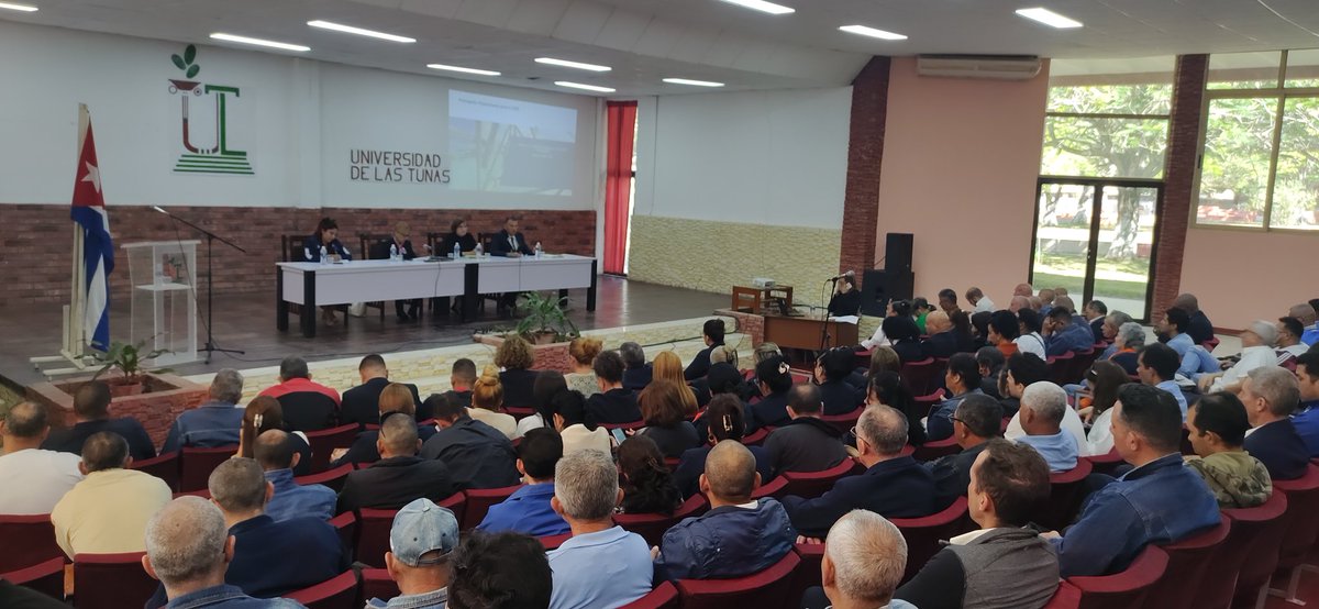 ETECSA_Cuba Las Tunas realiza su Balance de Trabajo del año 2025. Reconocimientos, compromisos y proyecciones para este año 2026 matizaron la jornada de debate y reflexión.
<a href="/ETECSA_Cuba/">ETECSA</a> 
<a href="/EtecsaServicios/">Etecsa_Cuba Servicios</a> 
<a href="/NelsonFR71/">Nelson Francisco Reyes González</a> 
<a href="/YelinReyes/">Yelin Reyes Rivas</a> 
<a href="/adonis_silvera/">Adonis Silvera</a>