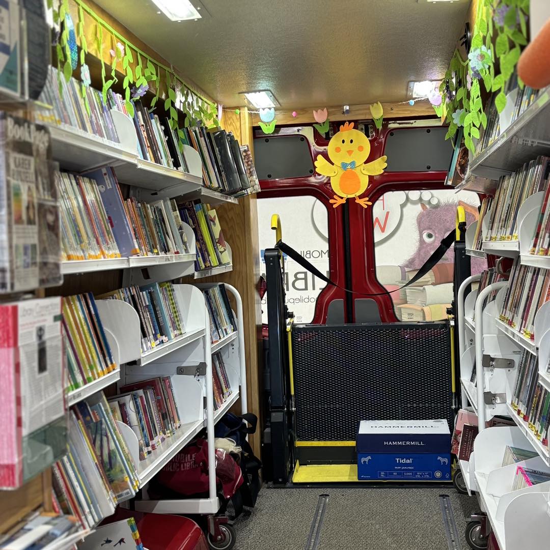 Mobile Public Library tweet media