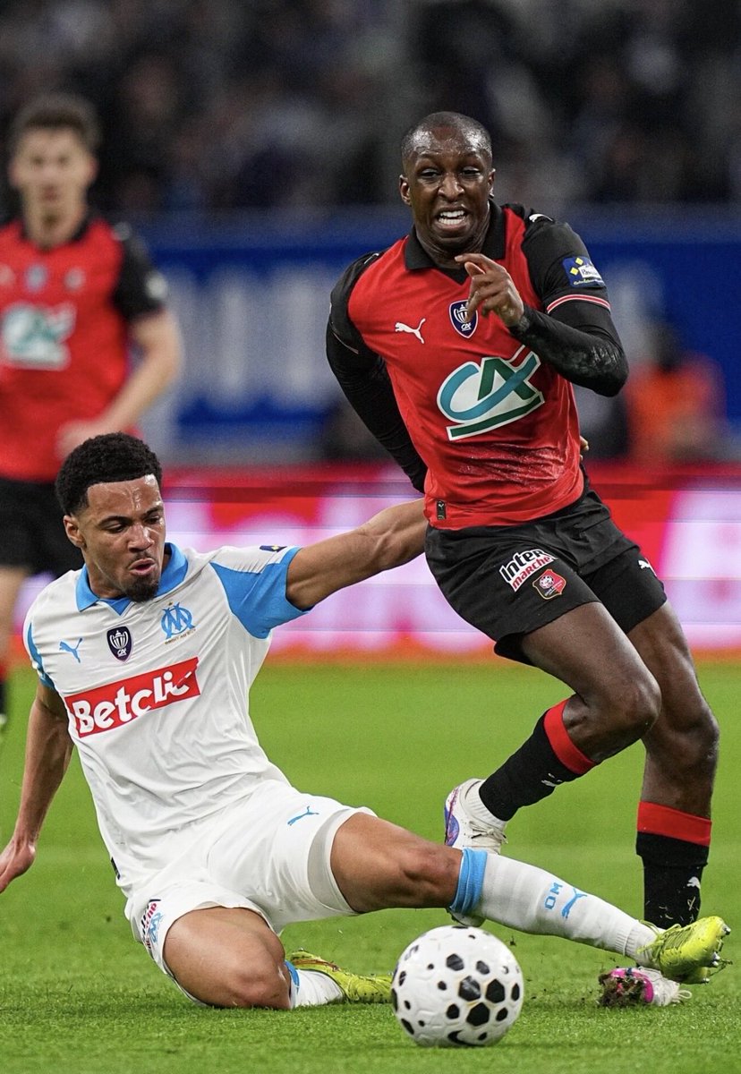 SiréDoué tweet media