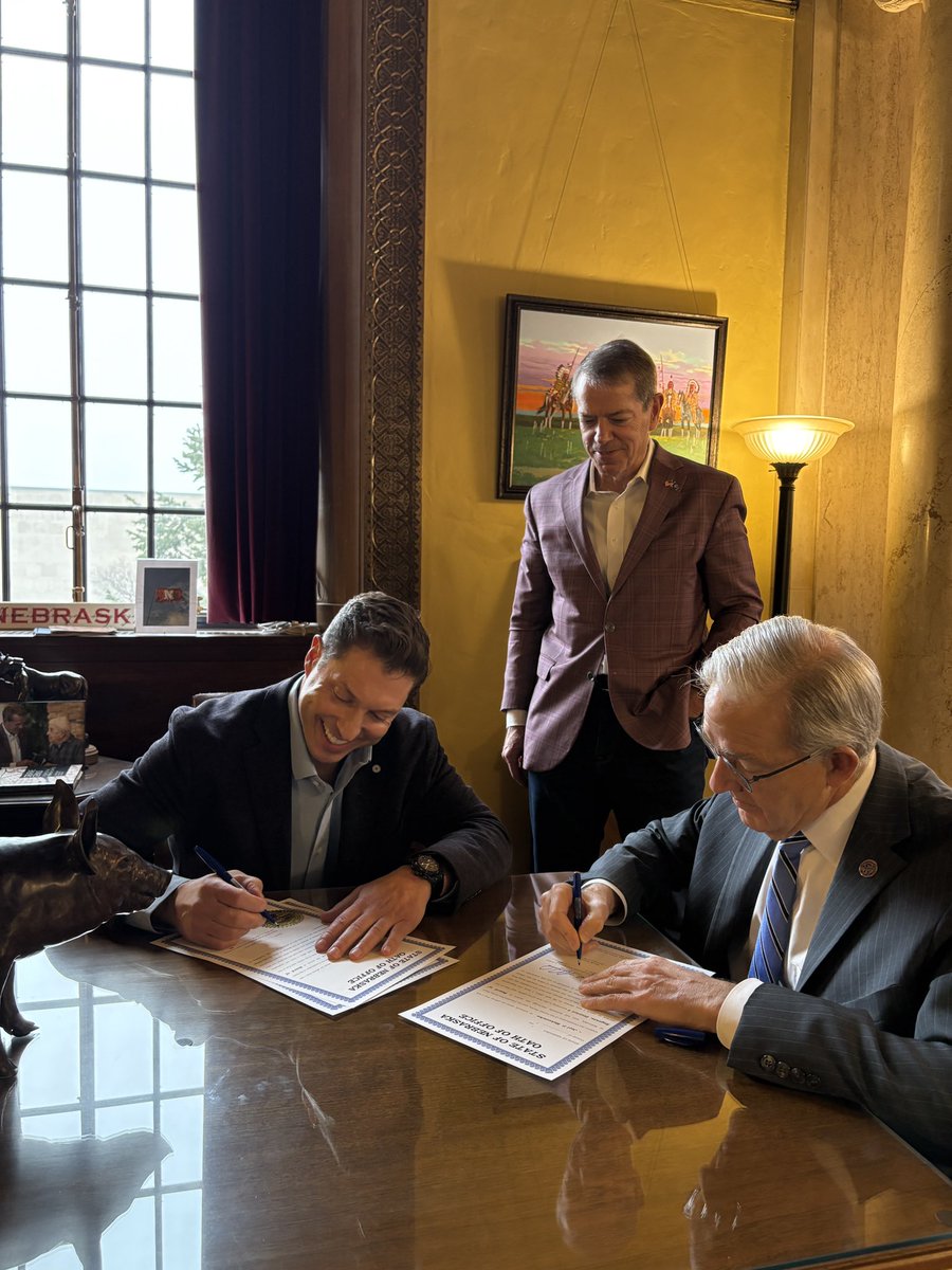 He was first known to many of us as a championship-winning fullback for Coach Osborne, but today I’m proud to announce that Joel Makovicka is the newest member of the University of Nebraska Board of Regents. 

The opportunity to serve Nebraska taxpayers and our students on the