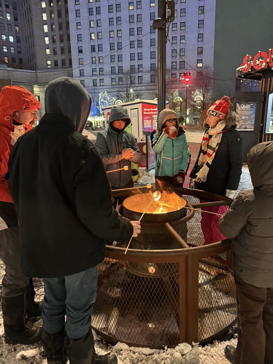 Downtown Cleveland tweet media