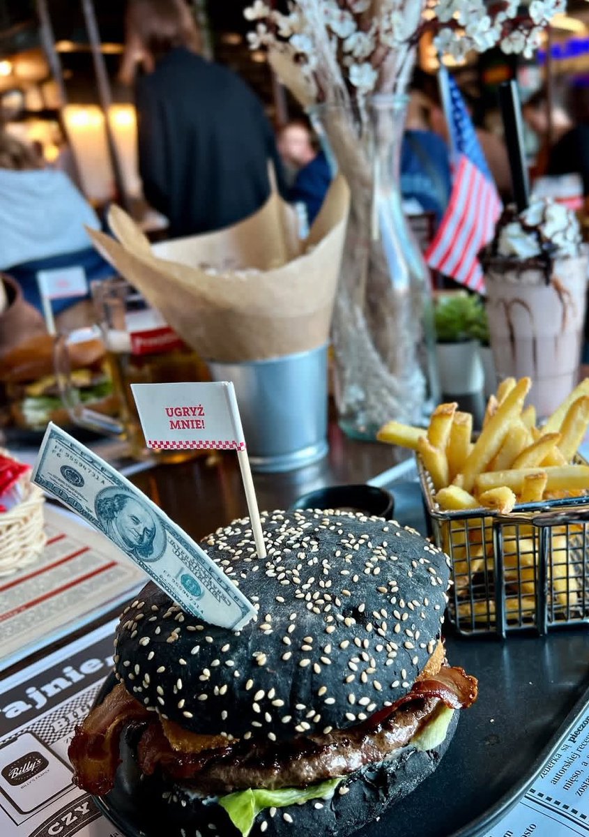 Aecha Kim tweet media