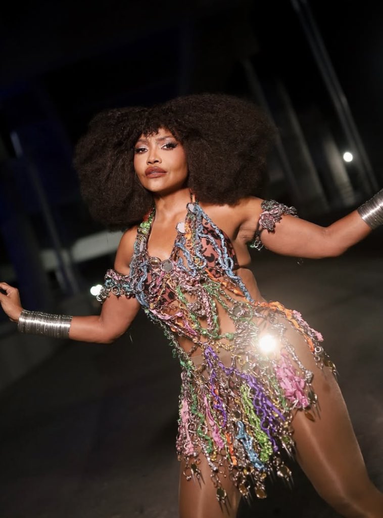 bora ensaiar? #EnsaiosdaHaditta ⚡️