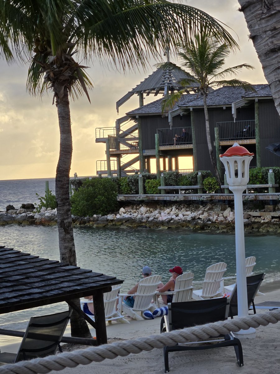 2,200 miles from home. Just checked in to our hotel. 1st people we meet are Hoosiers. Everything the light touches is our kingdom. 🇨🇼