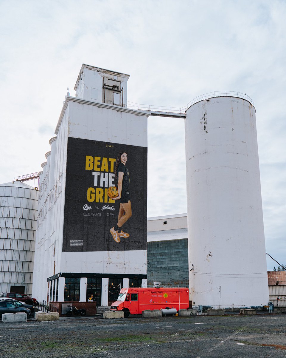 VandalsWBB's tweet photo. Whole city’s coming out to ICCU Arena this week 👀

🎟️: https://t.co/EtqgL2TwNm https://t.co/QikvIYWtRR