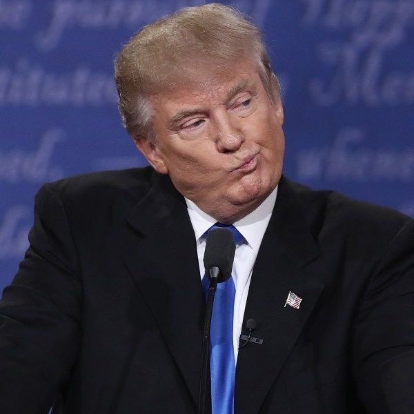 63derece's tweet photo. Trump (Epstein Dos Hk.);

"Bu konuları geçmemiz lazım. Başka yerlere odaklanalım. Amerikan ekonomisi şu anda çok iyi"

#Epstein #ABD #Amerika #İran #Savaş #Pedifili #Trump https://t.co/lg4APVuFEX