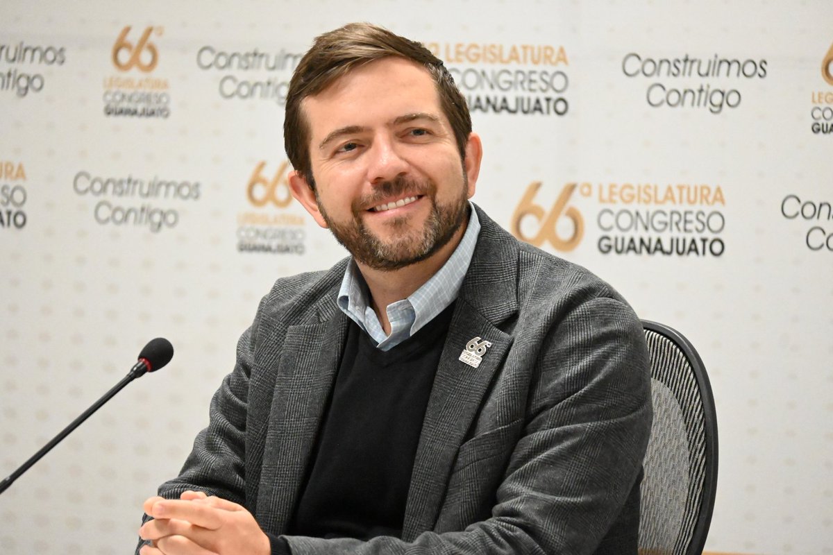 Hoy trabajamos en la Comisión de Hacienda para cuidar los recursos que son de todas y todos.

Revisamos y tomamos decisiones responsables, pensando en las familias de Guanajuato. 

Porque administrar bien es respetar el esfuerzo de la gente.  
Por Guanajuato Por Nuestra Gente.