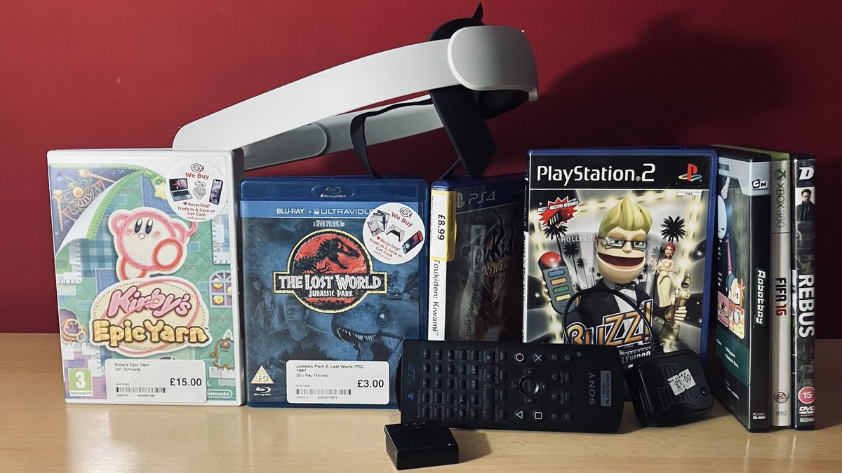 Been On a Bus to Hull Today.. Not Only Gotten a Blu-Ray, Wii Game, PS2 Remote and Meta Quest 2 Elite Strap from 2 CEX’s in Hull.. But Got a £9 PS4 Game At There Cash Converters Along with a £1 PS2 Game, £1 DJ Hero Adapter and a 3 for £1 Bundle In Some Charity Shops While In Hull