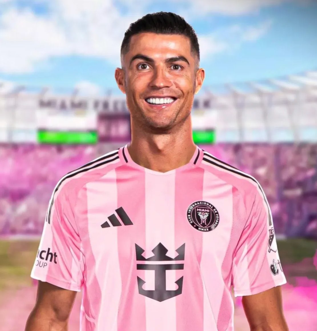 🚨BREAKING: Inter Miami offered €400 million to Cristiano Ronaldo to stay at Al Nassr 😳