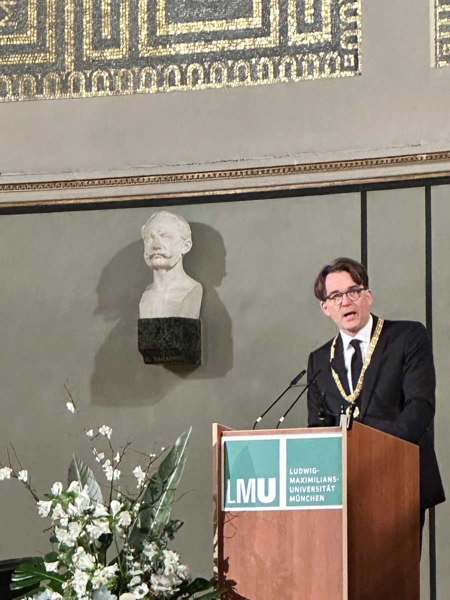 Albrecht Schmidt tweet media