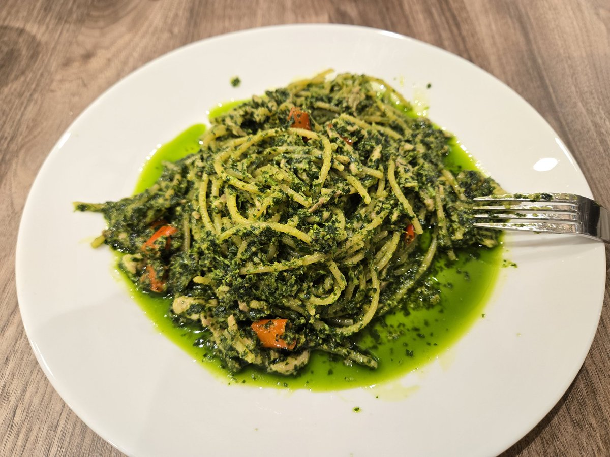 韹星.艾斯特拉 | 𝑭𝒊𝒓𝒔𝒕 𝑪𝒐𝒗𝒆𝒓 - 𝑮𝒐𝒍𝒅𝒆𝒏 tweet media