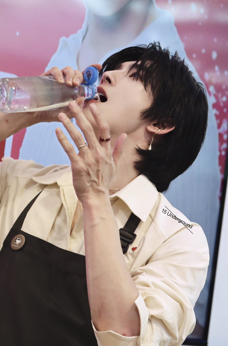 15 Underground tweet media