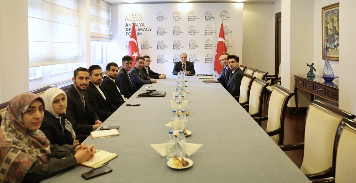 Diplomacy Academy tweet media