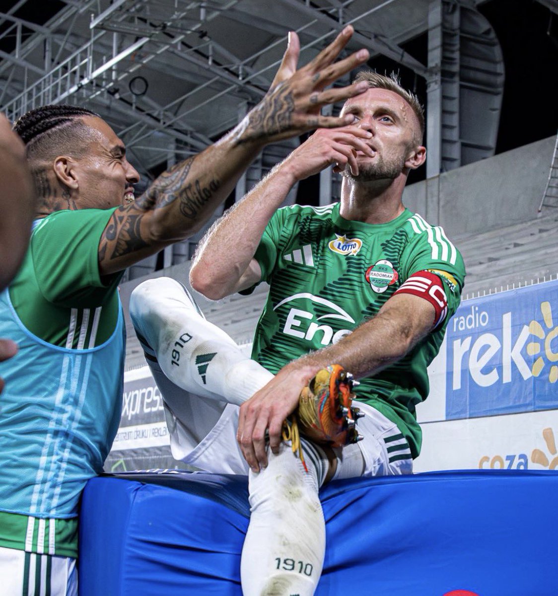 incognito. tweet media